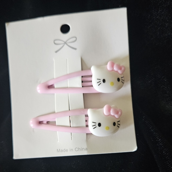 Hello Kitty Jewelry & Hair Accessory Collection - Picture 4 of 8